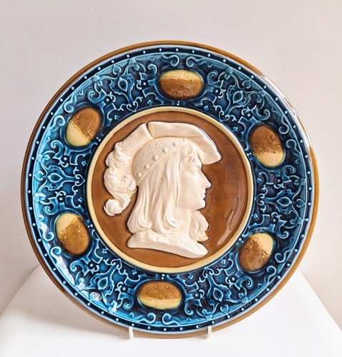 Inch austrian majolica - 11.5,