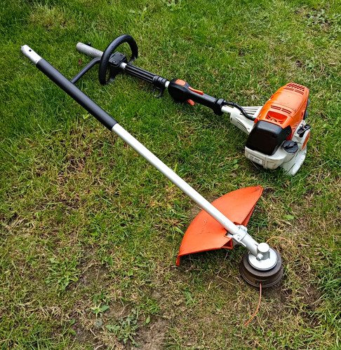 Stihl 111 petrol 2 stroke - km,