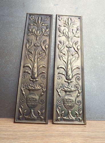 Antique brass finger door