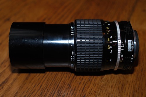 Nikkor 200mm lens good - nikkor,