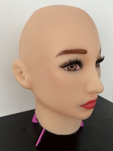 Realistic beautiful female - realistic,