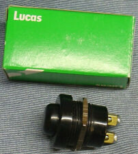 NEW CLASSIC CAR  WINDSCREEN