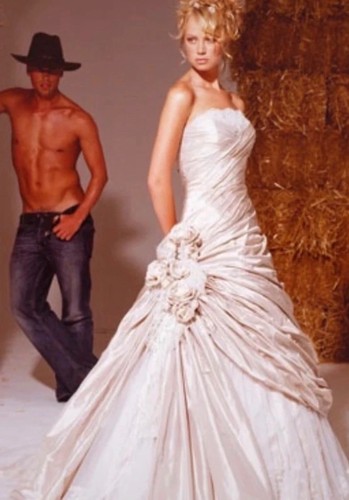 Ian stuart frangipani wedding - frangipani,