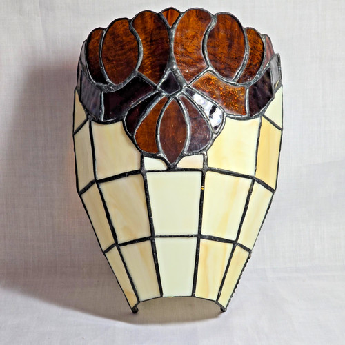 Tiffany style glass wall light - tiffany,