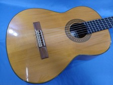 YAMAHA GC-30 Classical Guitar