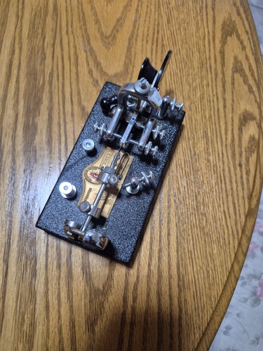 Vibroplex telegraph key - , code