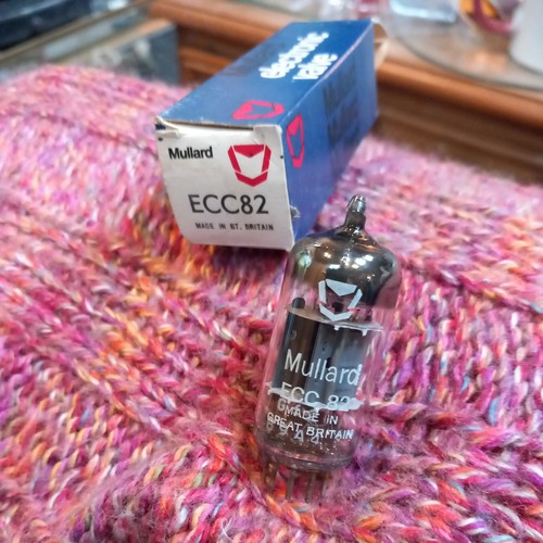 Mullard ecc82 british new - mullard,
