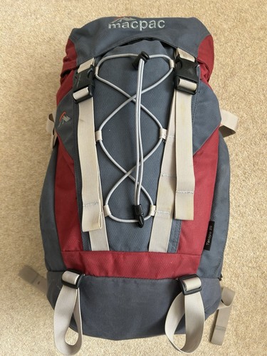 Macpac tekapo rucksack - 25,