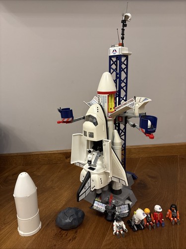 Space shuttle playmobile with - space,
