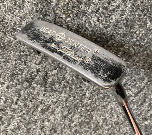 Titleist dead center 209 - dead,