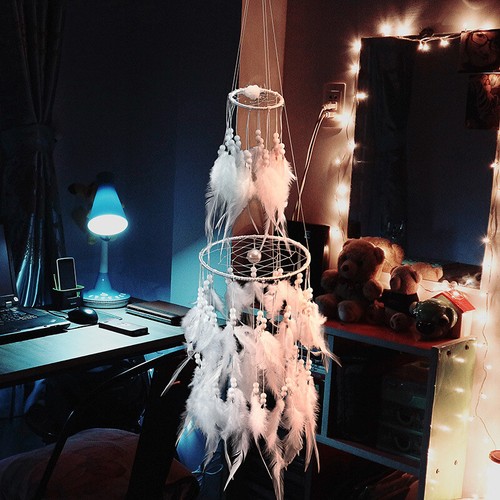 Large white dream catcher - white,