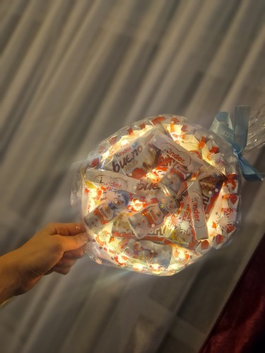 Kinder bueno lollipop - kinder,
