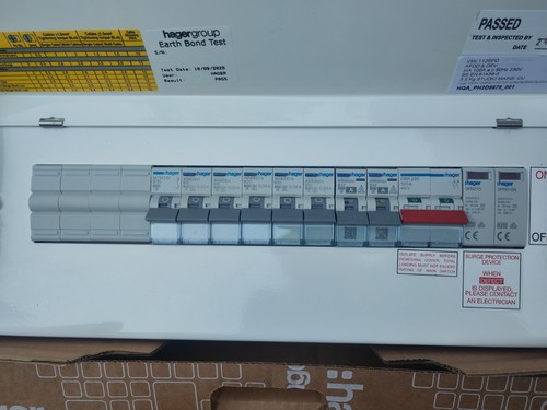 Hager way 100a isolator - 12,
