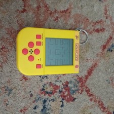 PAC-MAN Keyring LCD Game Electronic Handheld Game Bandai Namco 2018 Pacman
