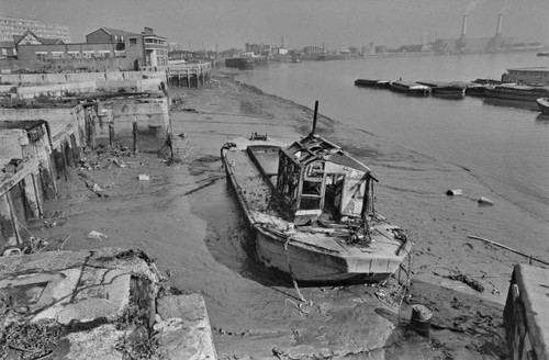 Derelict barge the isle - derelict, on