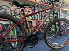 Claud Butler haste 2.0. 17”