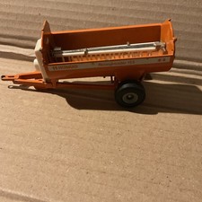 Britains Farm Toys, Howard Rotaspreader 155