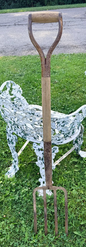 Vintage farm garden pitch - vintage,