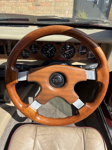 Wooden steering wheel - wooden,