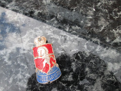 Holdsworth head badge - holdsworth,