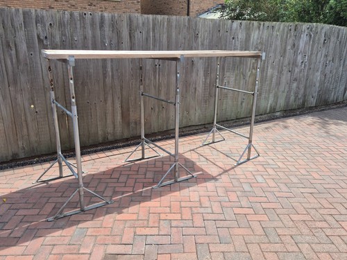 Builders trestles size and - 3,
