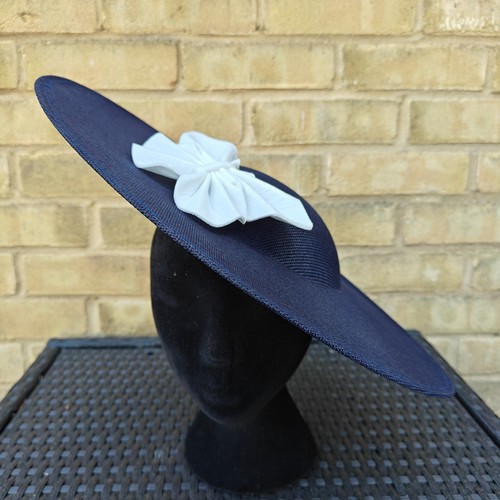 Navy blue large wide - wide, brim