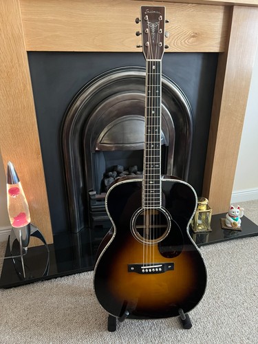 Eastman e40 sunburst - om, in