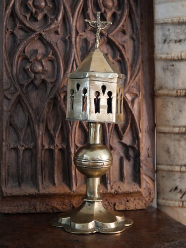 15th century monstrance - century,