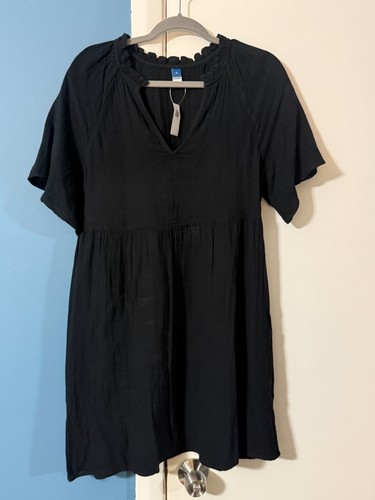 Old navy black - old, tiered