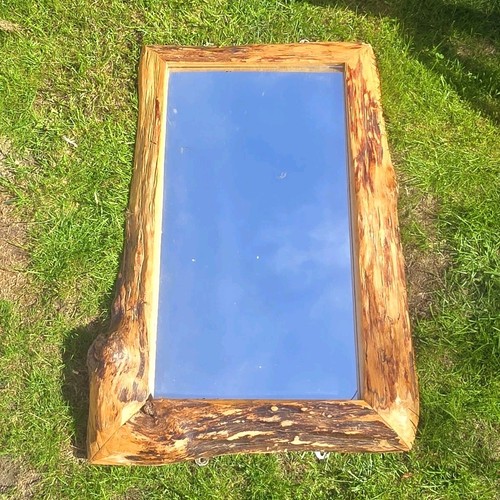 Large rustic live - rustic,