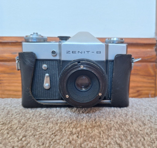 Vintage zenit slr camera - zenit-b,
