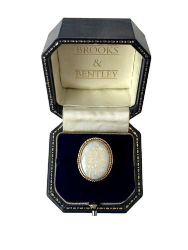 1994 opal ring 9ct - opal, gold