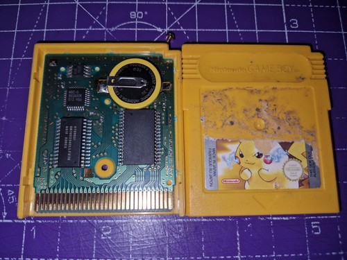 Pokemon yellow nintendo - yellow,