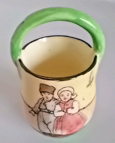Antique royal doulton - royal,