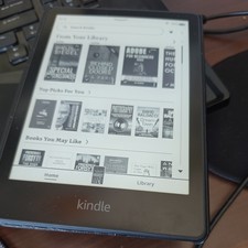 Kindle Paper White 11th Gen