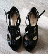 Ladies Roland Cartier Black