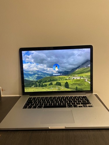 Macbook pro retina inch mid - retina, 15-inch