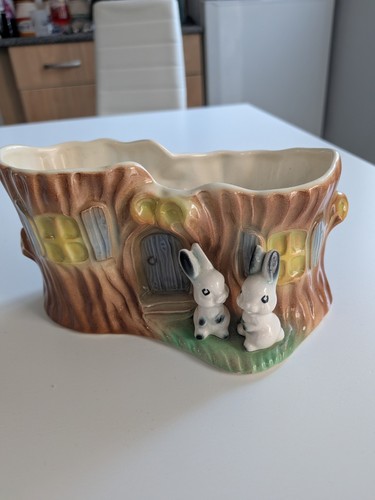 Vintage hornsea pottery rabbit - vintage,
