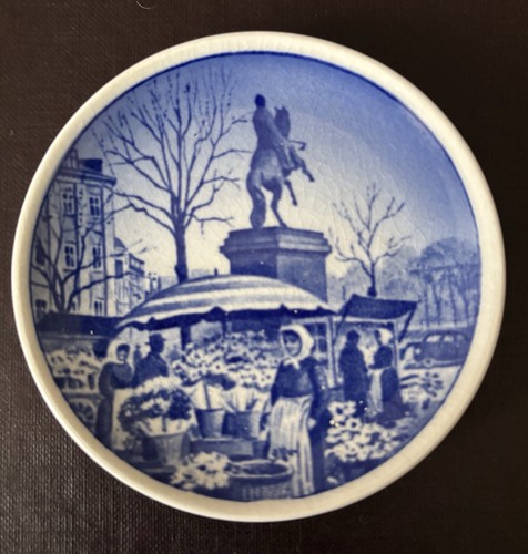 Royal copenhagen - royal,