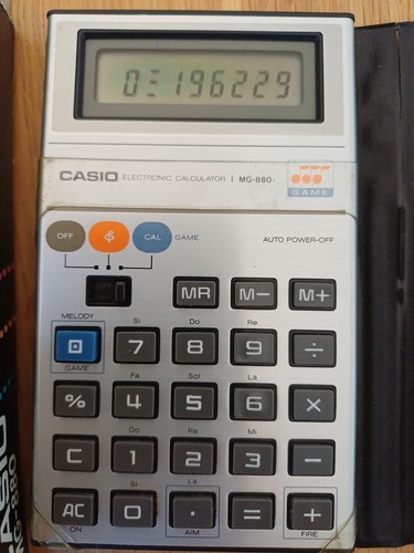 Casio 880 invaders - mg-880, game