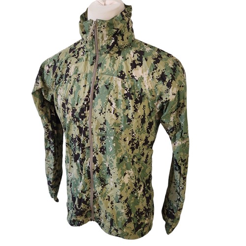 Patagonia level windshirt - 4,