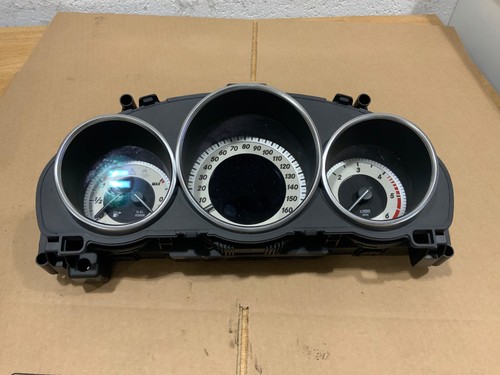 Mercedes class speedometer - mercedes, e