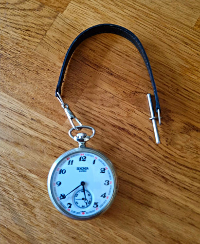 Vintage ussr sekonda jewel - ussr,