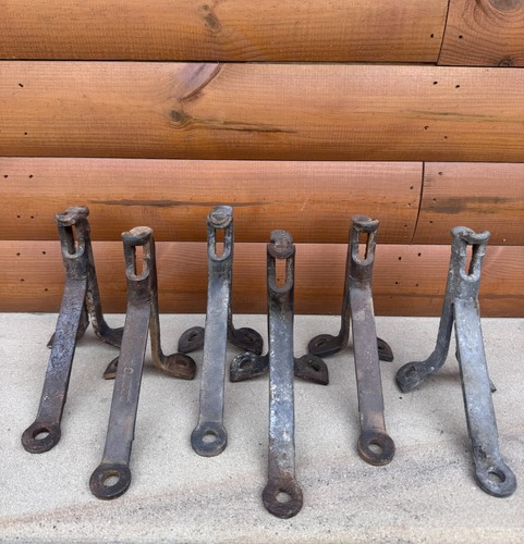 Telegraph pole foot - 6,