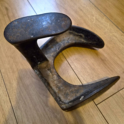 Cast iron boot jack cobbler - cast,