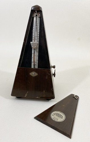 Vintage prim metronome - vintage,