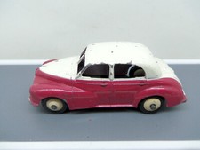 Dinky Toys 159 Morris Oxford