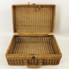 Vintage Wicker Picnic Basket