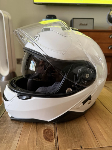 Shoei neotec gloss white - shoei,