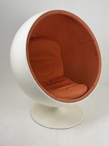 Vintage space age - age, ball